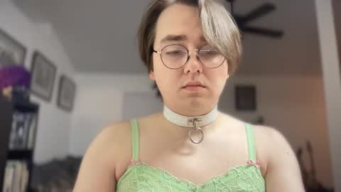 Snapshot of ajuliebellelemons chatting on February 2026 01:22:02 AM JullieBelleLemons online show from February 2026 01:22:02 AM