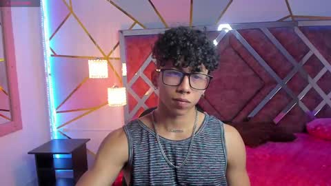 akazaboy online show from January 2025 04:21:01 AM