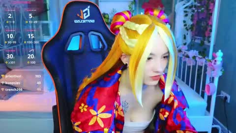 Akemi online show from March 2025 01:14:01 PM