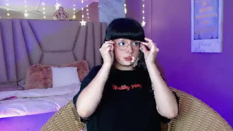 Snapshot of akeno_desire chatting on April 2026 04:46:01 AM Akeno online show from April 2026 04:46:01 AM