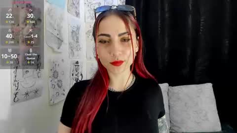 Snapshot of akila_clive chatting on June 2026 05:28:01 PM carolina online show from June 2026 05:28:01 PM