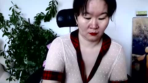 Snapshot of akira_xx chatting on May 2026 01:44:02 AM Akira online show from May 2026 01:44:02 AM