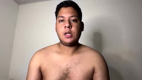 Snapshot of akon_2 chatting on January 2026 05:12:01 AM Akoon online show from January 2026 05:12:01 AM