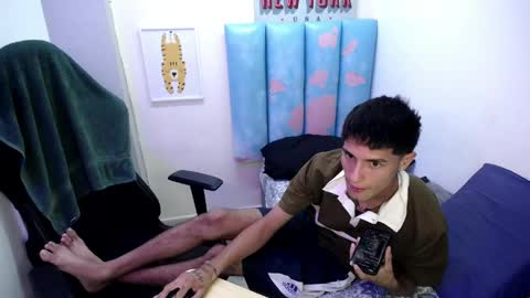 Snapshot of akyra_latin chatting on April 2026 11:10:02 PM Akyra latin online show from April 2026 11:10:02 PM