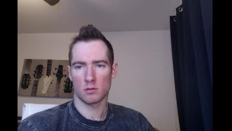 Snapshot of al3xzanderth3gr3at chatting on October 2025 12:57:01 AM Alex online show from October 2025 12:57:01 AM
