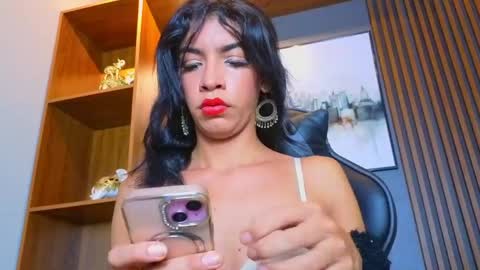 Snapshot of alahia__rodriguez chatting on May 2026 07:54:01 PM Alahia Rodriguez online show from May 2026 07:54:01 PM