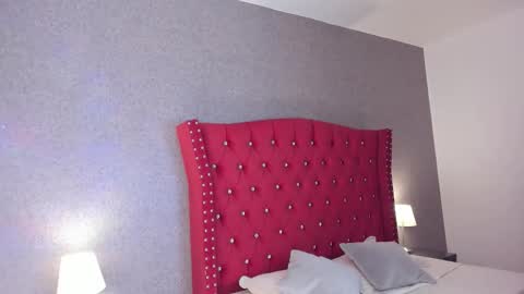 alahia_hank online show from December 2025 06:59:02 PM