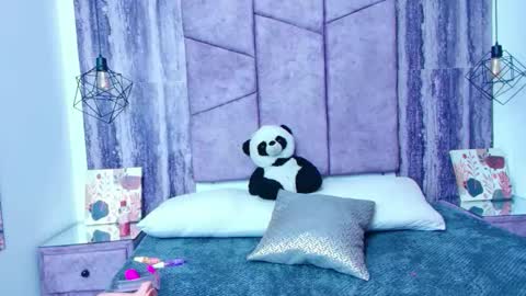 AlahiaEvansz online show from February 2026 03:03:01 AM