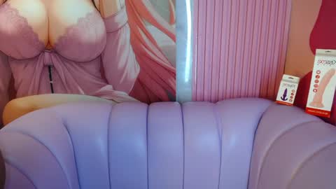 Snapshot of alaia_russo chatting on April 2026 07:26:02 PM ALAIAS ROOM online show from April 2026 07:26:02 PM