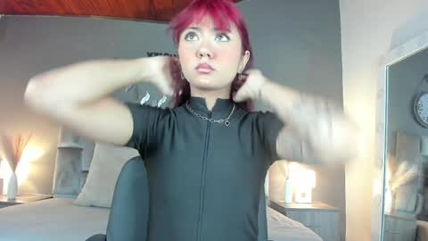  Alaia  online show from January 2025 11:32:02 AM