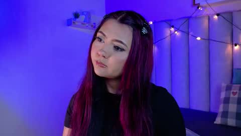  Alaia  online show from November 2025 11:42:01 AM