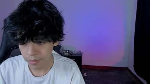 alan18n online show from November 2025 02:17:02 AM