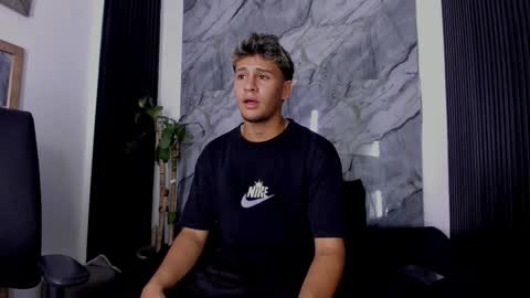 Snapshot of alan__smith chatting on November 2025 07:57:01 PM alan__smith online show from November 2025 07:57:01 PM