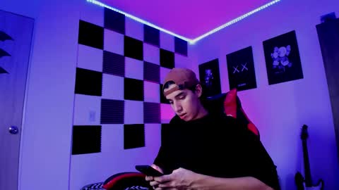 Alan Boy online show from November 2025 11:04:02 PM