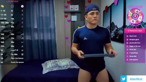 Snapshot of alan_nd_kevin chatting on February 2025 07:08:02 PM Alan Kevin can we reach 100 thumbs up please guys online show from February 2025 07:08:02 PM