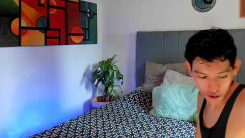 Alan and Criss - WE JUST FRIENDS WITH BENEFITS BOTH VERS online show from September 2025 06:35:01 PM