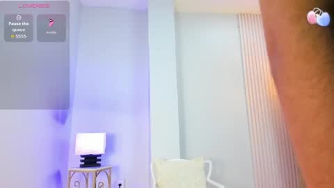 Snapshot of alana__rossetti chatting on June 2026 12:07:02 PM Alana online show from June 2026 12:07:02 PM