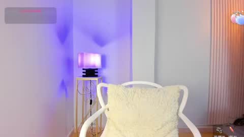 Snapshot of alana__rossetti chatting on July 2026 07:08:02 PM Alana online show from July 2026 07:08:02 PM