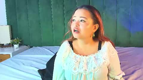 ALANA PETITE online show from July 2026 02:45:01 PM