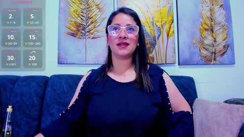 Alana  online show from October 2025 11:57:02 AM