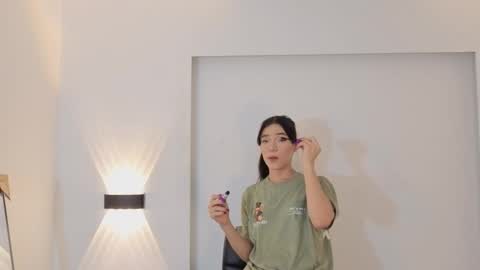 Alanaa Rosee  online show from September 2025 12:20:01 PM