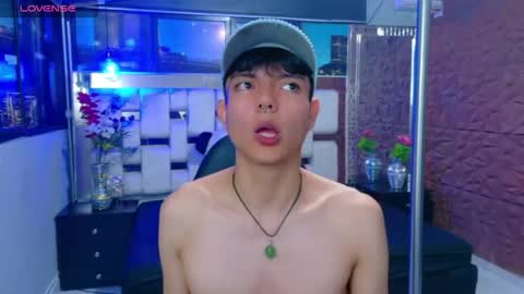 ALAN DEL REY online show from December 2025 05:15:02 AM