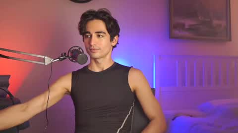 idenavarre online show from January 2025 01:45:02 AM