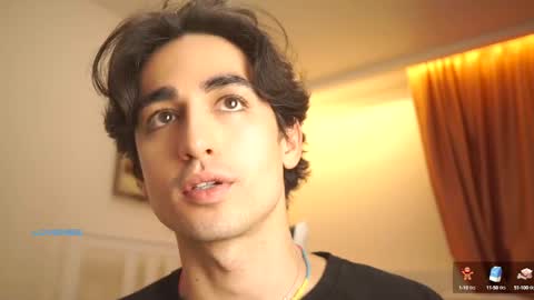 idenavarre online show from February 2025 01:27:02 AM