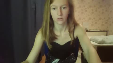 Snapshot of alane26 chatting on March 2025 03:27:01 PM Elisa online show from March 2025 03:27:01 PM