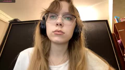 Stella online show from October 2025 02:39:02 PM