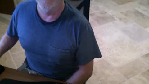 Snapshot of alanlee10allen chatting on April 2026 04:33:02 PM Alanlee10allen online show from April 2026 04:33:02 PM