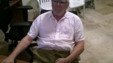 Snapshot of alanlee10allen chatting on July 2026 12:42:02 PM Alanlee10allen online show from July 2026 12:42:02 PM