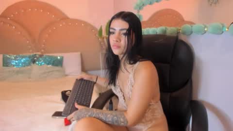 Snapshot of alanna_blaze chatting on October 2025 12:59:02 PM alanna_blaze online show from October 2025 12:59:02 PM