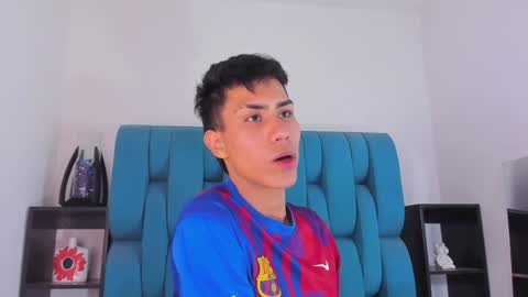 Snapshot of alannaughty_ chatting on January 2025 09:20:01 PM alannaughty_ online show from January 2025 09:20:01 PM