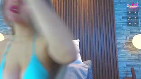Snapshot of alannavidal chatting on June 2026 02:22:01 AM alannavidal online show from June 2026 02:22:01 AM