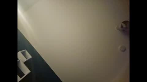 alannovak8 online show from November 2025 10:15:02 PM