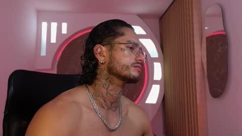 alan online show from November 2025 10:06:02 AM