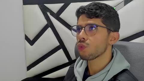 Snapshot of alanvilla_lobo chatting on October 2025 07:14:02 PM alanvilla_lobo online show from October 2025 07:14:02 PM