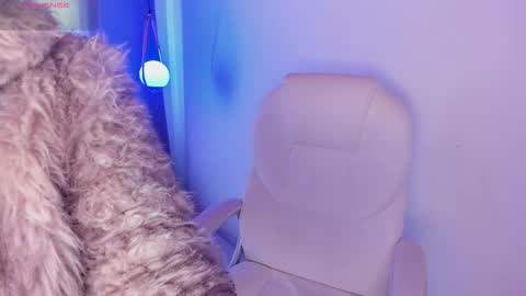 alaska online show from November 2025 08:14:01 PM