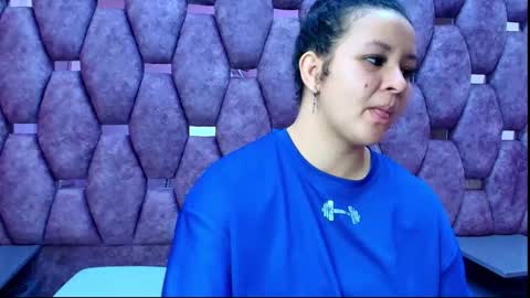 Snapshot of alasmith_ chatting on April 2026 02:14:01 AM AlaSmith online show from April 2026 02:14:01 AM