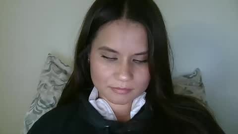 Snapshot of alba_toro535670 chatting on March 2025 09:15:02 PM alba_toro535670 online show from March 2025 09:15:02 PM