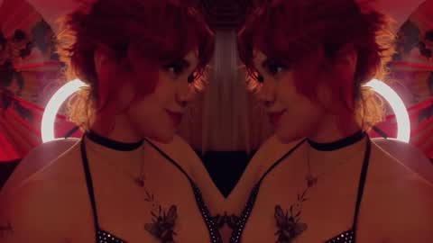 Snapshot of albaandthayron chatting on November 2025 12:07:02 PM albaandthayron online show from November 2025 12:07:02 PM