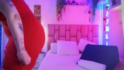 Snapshot of albaandthayron chatting on January 2026 12:08:02 PM albaandthayron online show from January 2026 12:08:02 PM