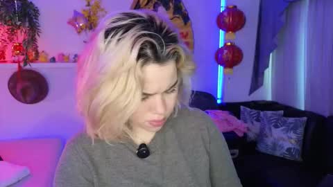 albaandthayron online show from March 2026 12:10:02 PM