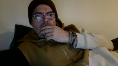 albandant online show from December 2024 12:55:02 PM