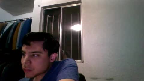 Snapshot of albertoarenas16 chatting on April 2026 02:28:02 AM albertoarenas16 online show from April 2026 02:28:02 AM