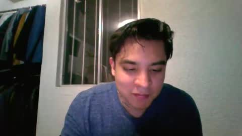 Snapshot of albertoarenas16 chatting on April 2026 02:16:01 AM albertoarenas16 online show from April 2026 02:16:01 AM