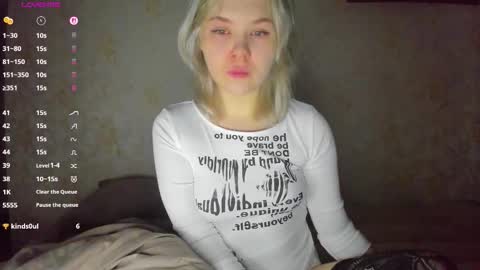 Snapshot of alchemyofsouls chatting on March 2026 06:23:02 PM alchemyofsouls online show from March 2026 06:23:02 PM