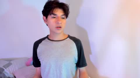 Snapshot of ale_aurarashii chatting on June 2026 06:27:02 AM Ale aurarashii online show from June 2026 06:27:02 AM