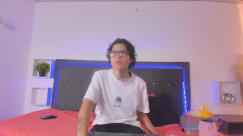 ale_cruzz online show from March 2026 02:53:02 PM